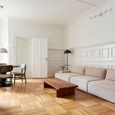 Spacious 3 Bedroom Manor Flat Next To Tivoli Copenhagen Luaran gambar