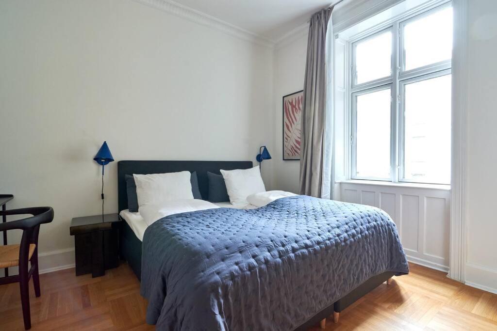 Spacious 3 Bedroom Manor Flat Next To Tivoli Copenhagen Luaran gambar