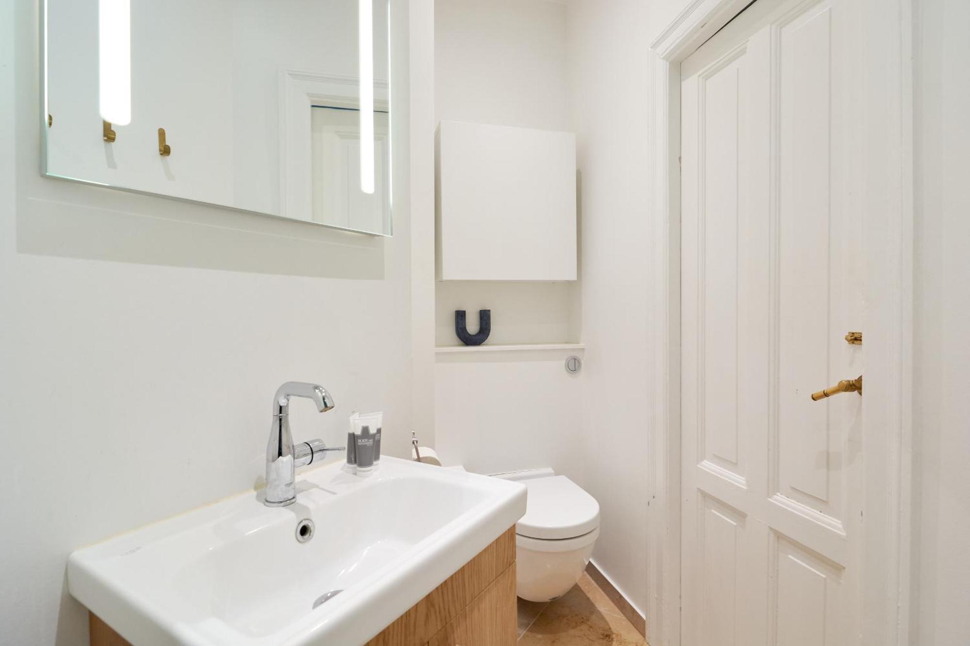 Spacious 3 Bedroom Manor Flat Next To Tivoli Copenhagen Luaran gambar
